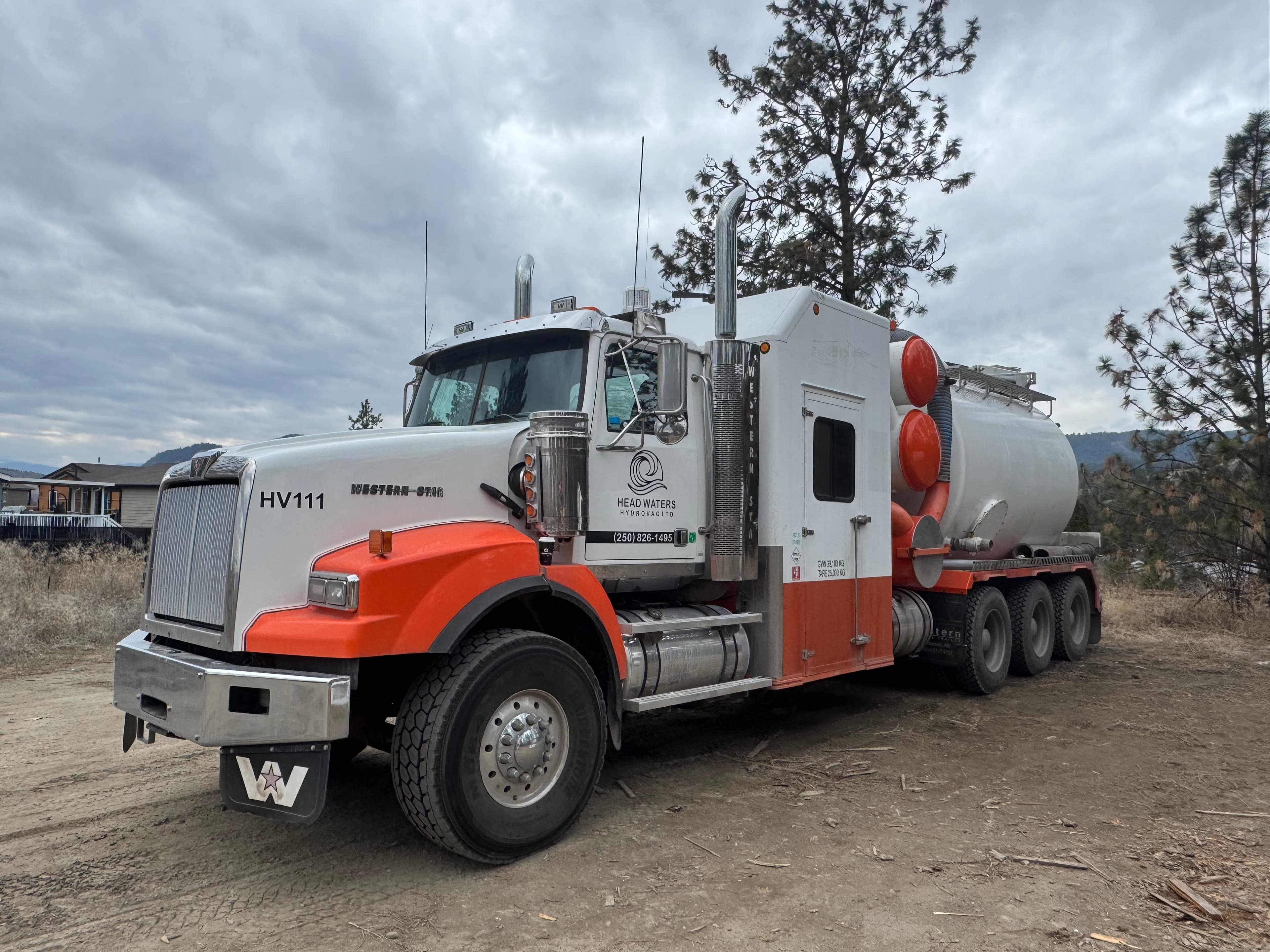 Headwaters Hydro Vac LTD - Photo 1